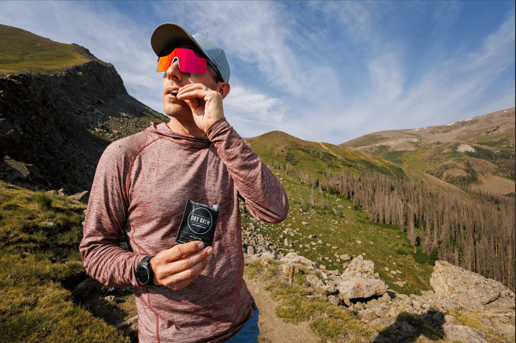 Hiking_with_dry_brew_portable_energy_coffee_snack.png
